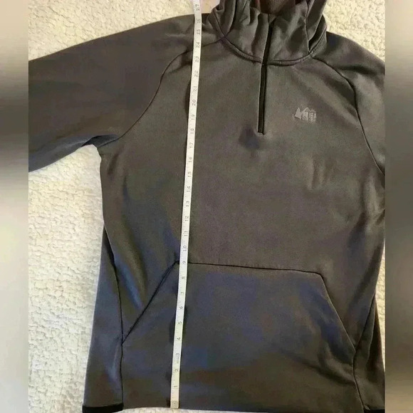 REI pullover, medium? See measurements - Picture 6 of 8